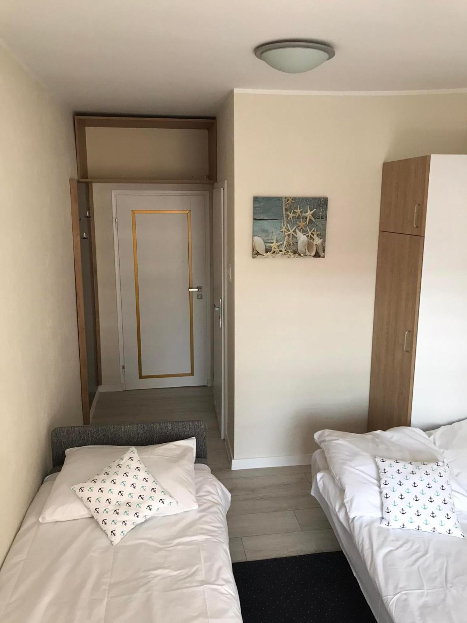 Pokoje Goscinne U Gracjana Władysławowo Exterior foto
